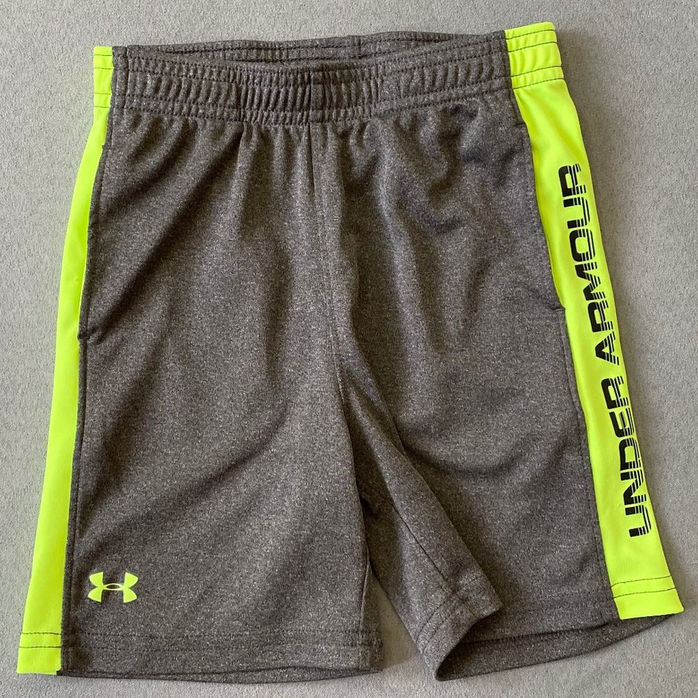 Under Armor Boys 3t Shorts